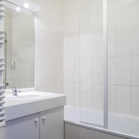 Aparthotel Adagio Access Paris Quai D'ivry 3*
