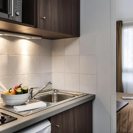 Adagio Access Paris Quai D'ivry Aparthotel 3*