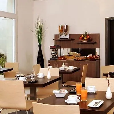 Aparthotel Adagio Access Paris Quai D'ivry